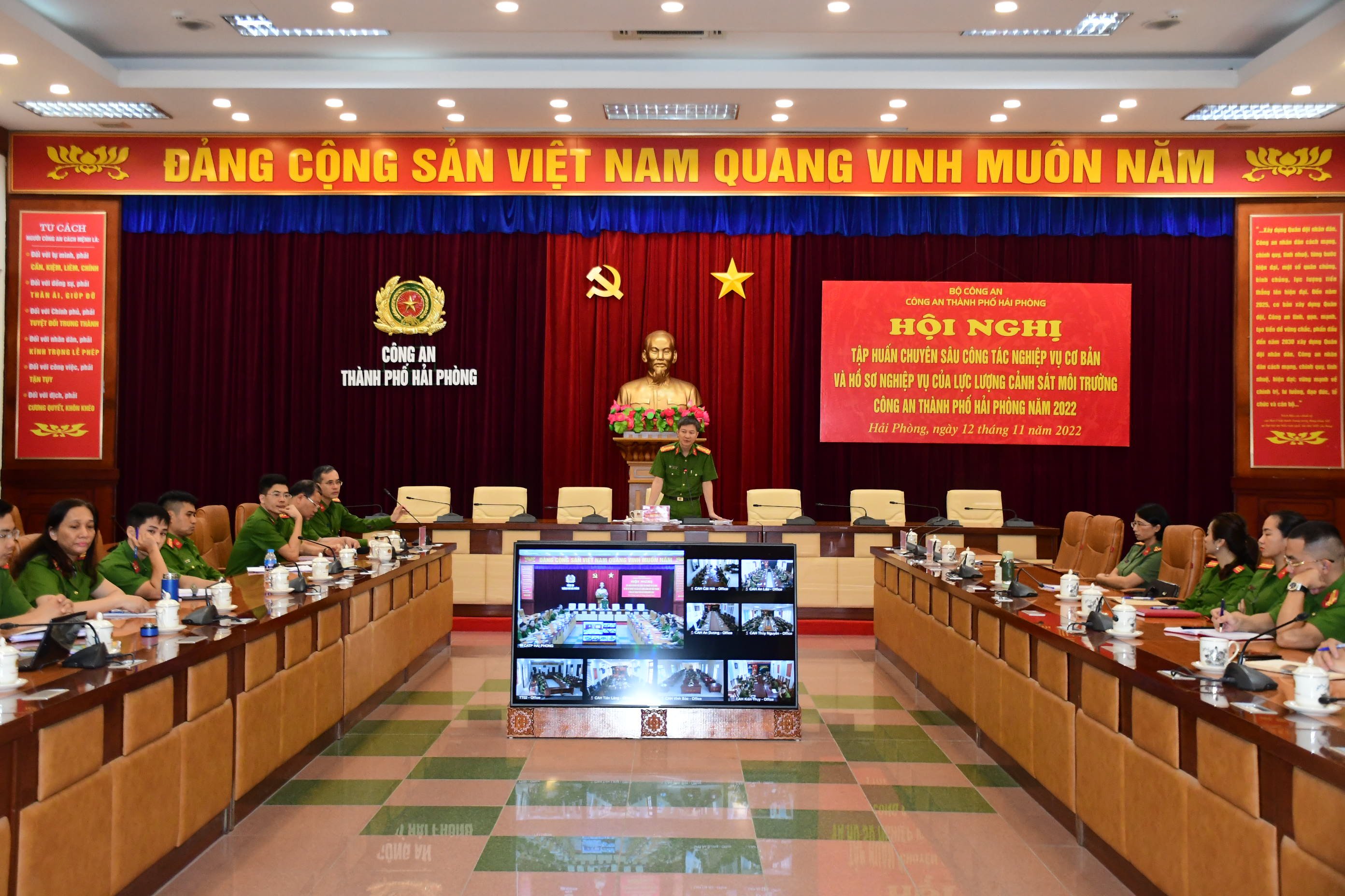 Tập huấn chuyên sâu công tác nghiệp vụ cơ bản và hồ sơ nghiệp vụ của lực lượng Cảnh sát môi trường